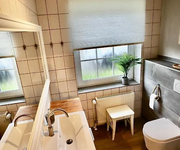 Nessmersiel, Renovierte Erdgeschosswohnung Mit Garten, In Deichnaehe, Wallbox, Apartment