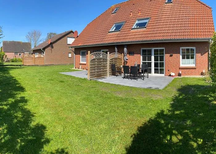 Lägenhet Nessmersiel, Renovierte Erdgeschosswohnung Mit Garten, In Deichnaehe, Wallbox, Neßmersiel